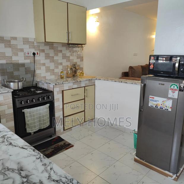 Eastern Bypass - Membly - Furnished One Bedroom Airbnb - thumbnail 8