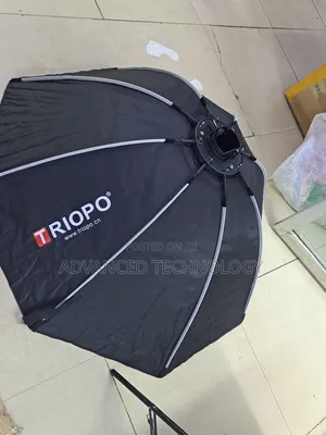 Triopo 120cm / 47" Deep Octagon Umbrella Speedlite Bracket