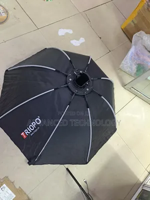 Triopo 120cm / 47" Deep Octagon Umbrella Speedlite Bracket