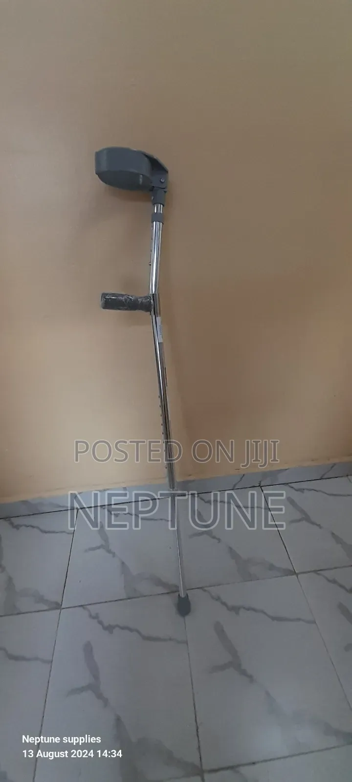 Elbow Crutch (Piece)