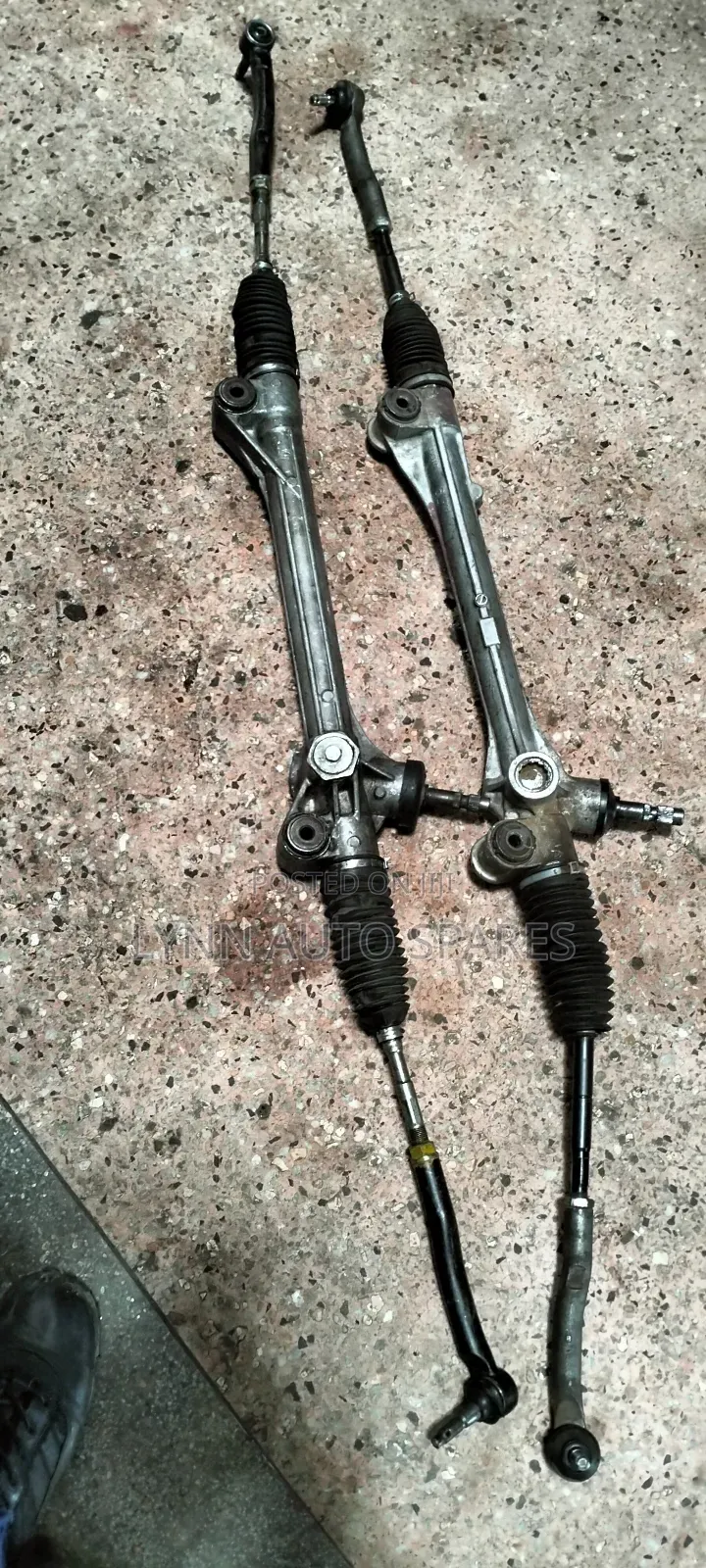 Lexus Old Model Steering Rack
