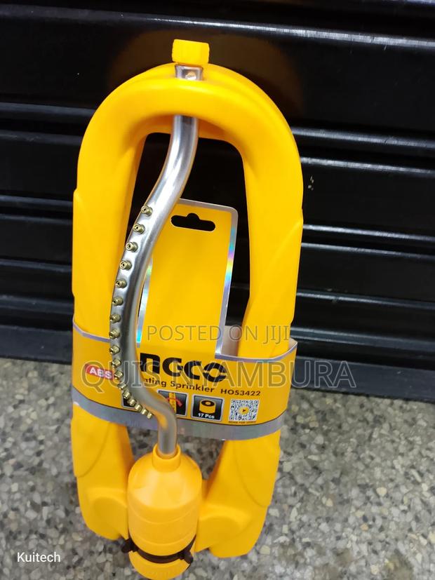 Ingco Oscillating Sprinkler - main view