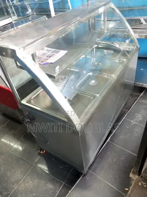 Gracious Modernized Food Warmer Display