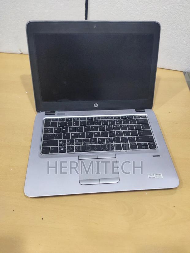 Laptop HP EliteBook 820 G3 8GB Intel Core I5 SSD 256GB - main view