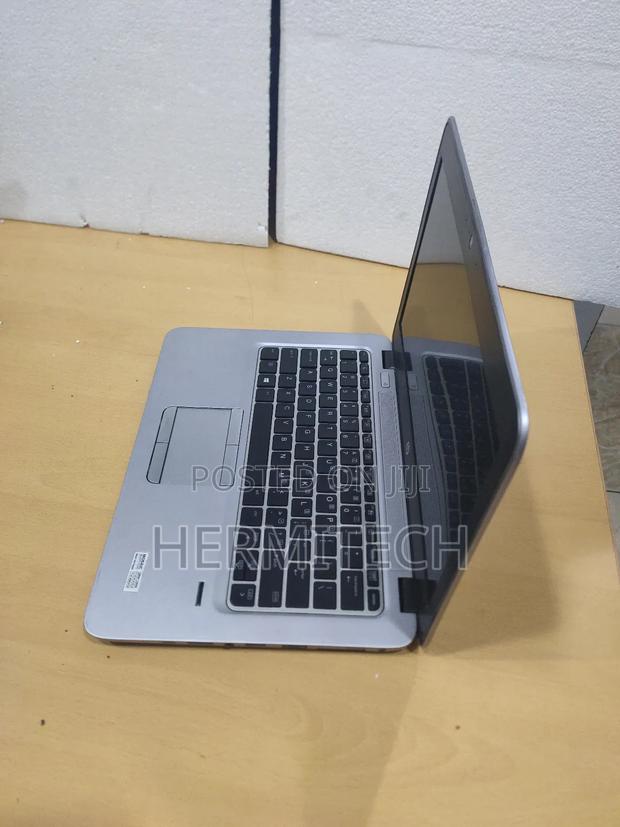 Laptop HP EliteBook 820 G3 8GB Intel Core I5 SSD 256GB - thumbnail 2