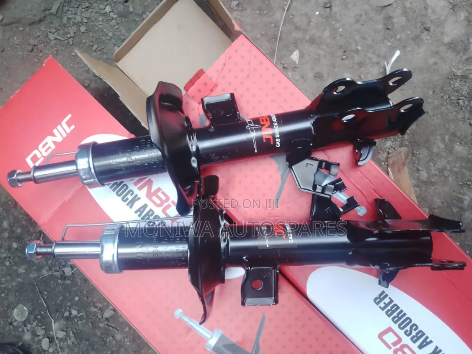 Shock Absorbers Nissan Tiida Front