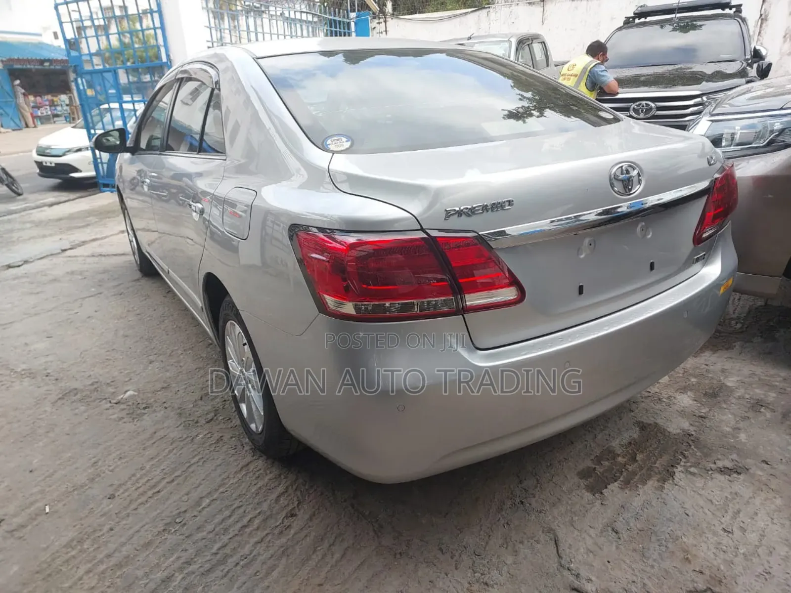 Toyota Premio 1.8 FWD 2016 Silver