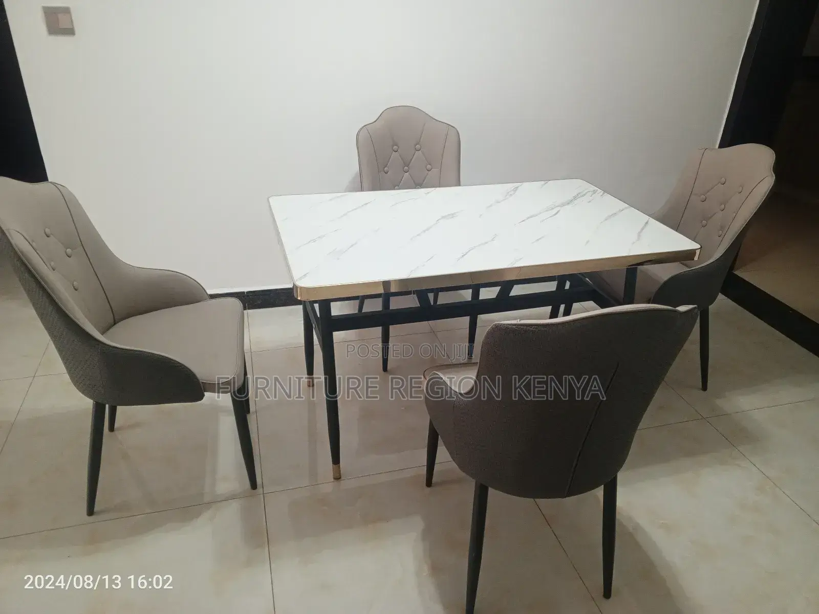 Four Seater Dinning Table Set