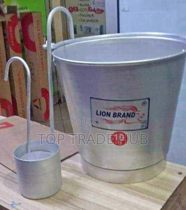 Lion Brand Aluminium Milking Bucket 10L