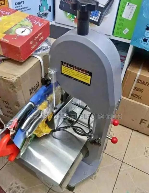 Reliable Bonesaw Machine - main view