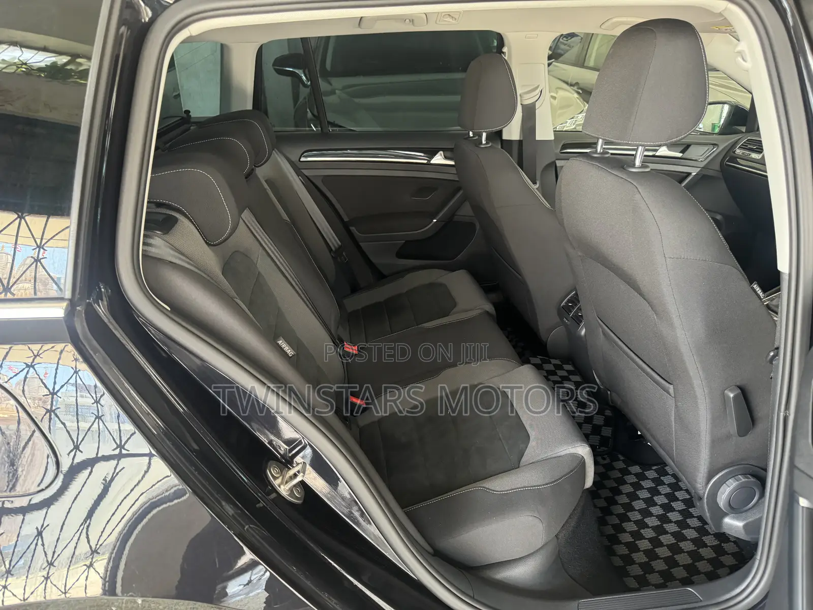 Volkswagen Golf 1.4T S FWD 2019 Black