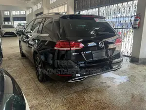 Volkswagen Golf 1.4T S FWD 2019 Black