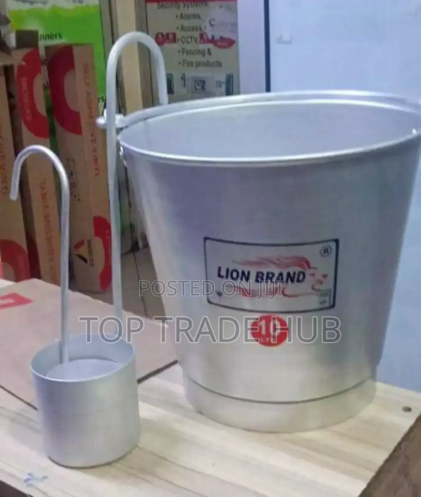 Milking Kit - 10L Bucket With 1L 0.5L Scoops