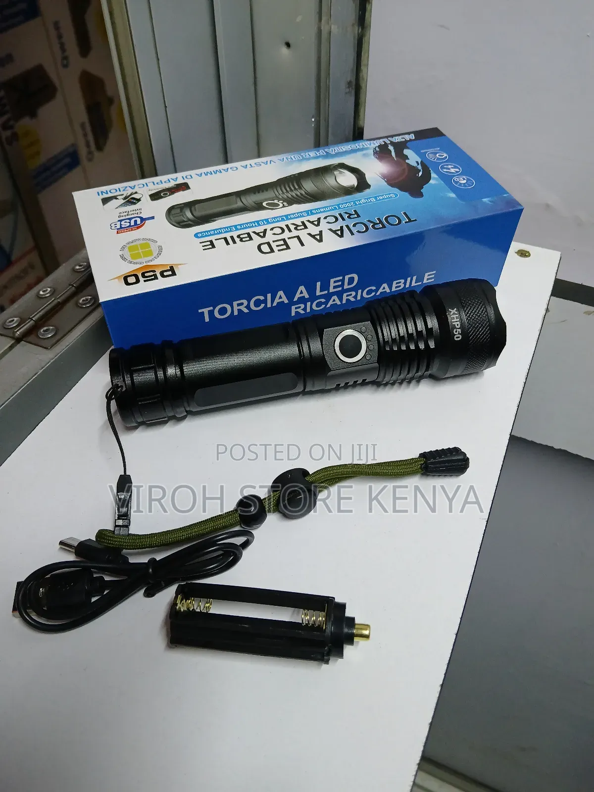 Torcia P50 Rechargeable Flashlight