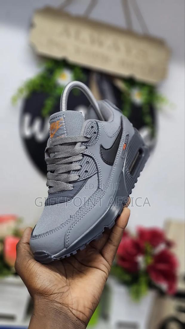 Grey Nike Air Max 90 Unisex Sneakers - thumbnail 3