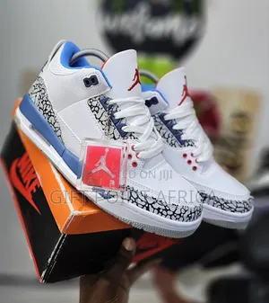 Air Jordan 3 Unisex Sneakers