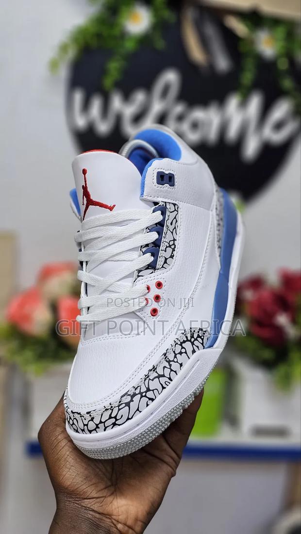 Unisex Air Jordan 3 Sneakers - main view