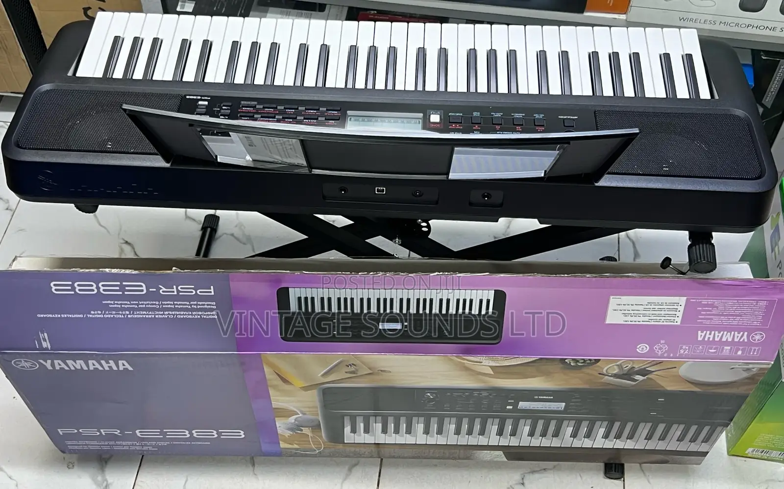 Yamaha PSR-E383 Portable Keyboard