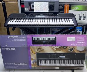 Yamaha PSR-E383 Portable Standard Keyboard 61keys - thumbnail 2