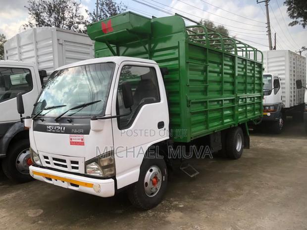 Isuzu N-Truck - thumbnail 2