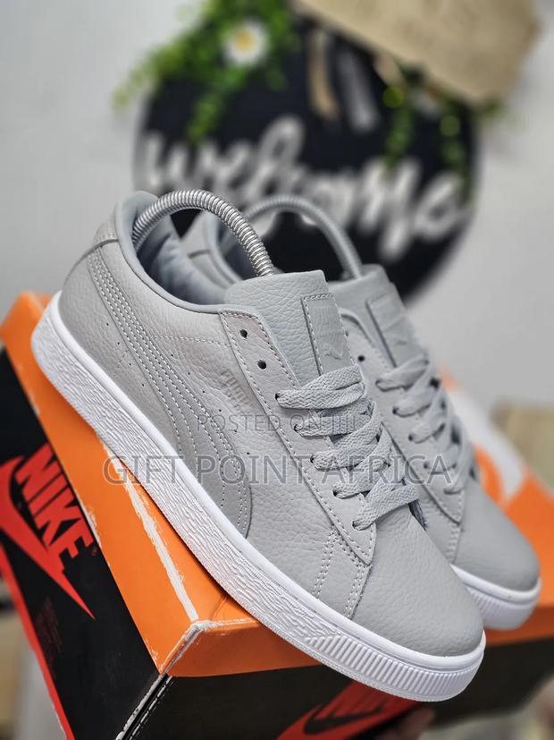 Gray Puma Sneakers for Men - thumbnail 2