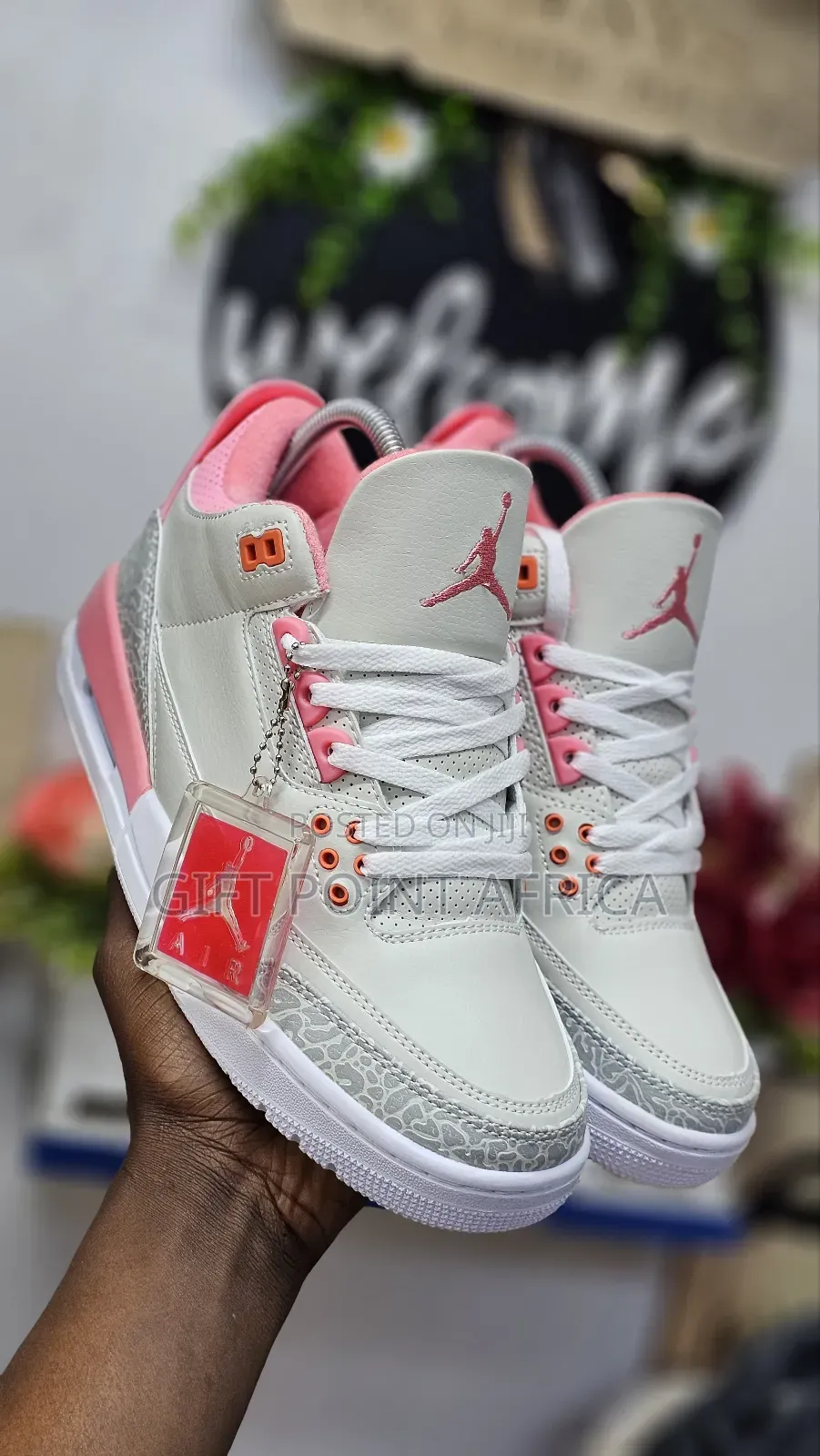 Air Jordan 3 Ladies Sneakers
