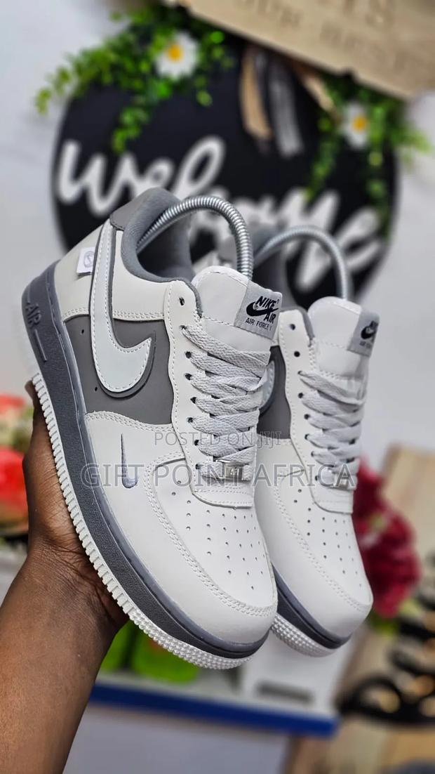 Nike Airforce 1 Custom Sneakers - thumbnail 2