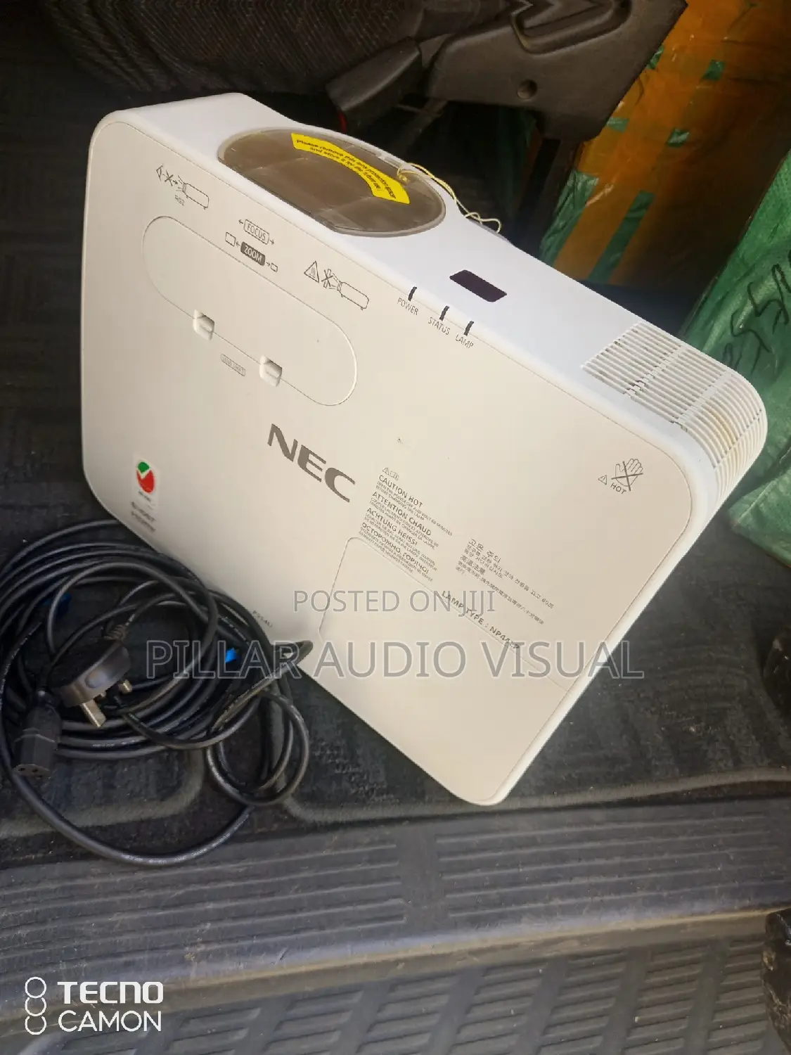 Both the Projector Screen Projector for Hire