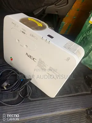 Both the Projector Screen Projector for Hire