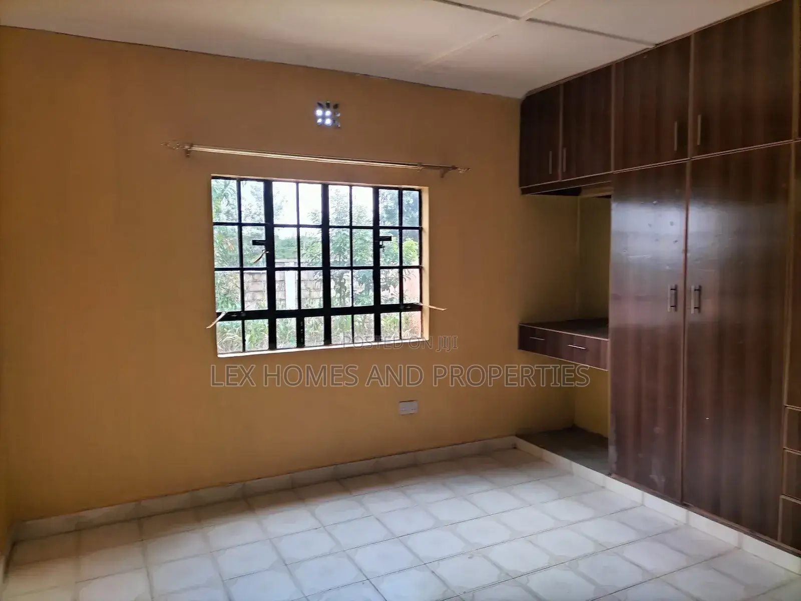 3bdrm Bungalow in Kiserian for sale