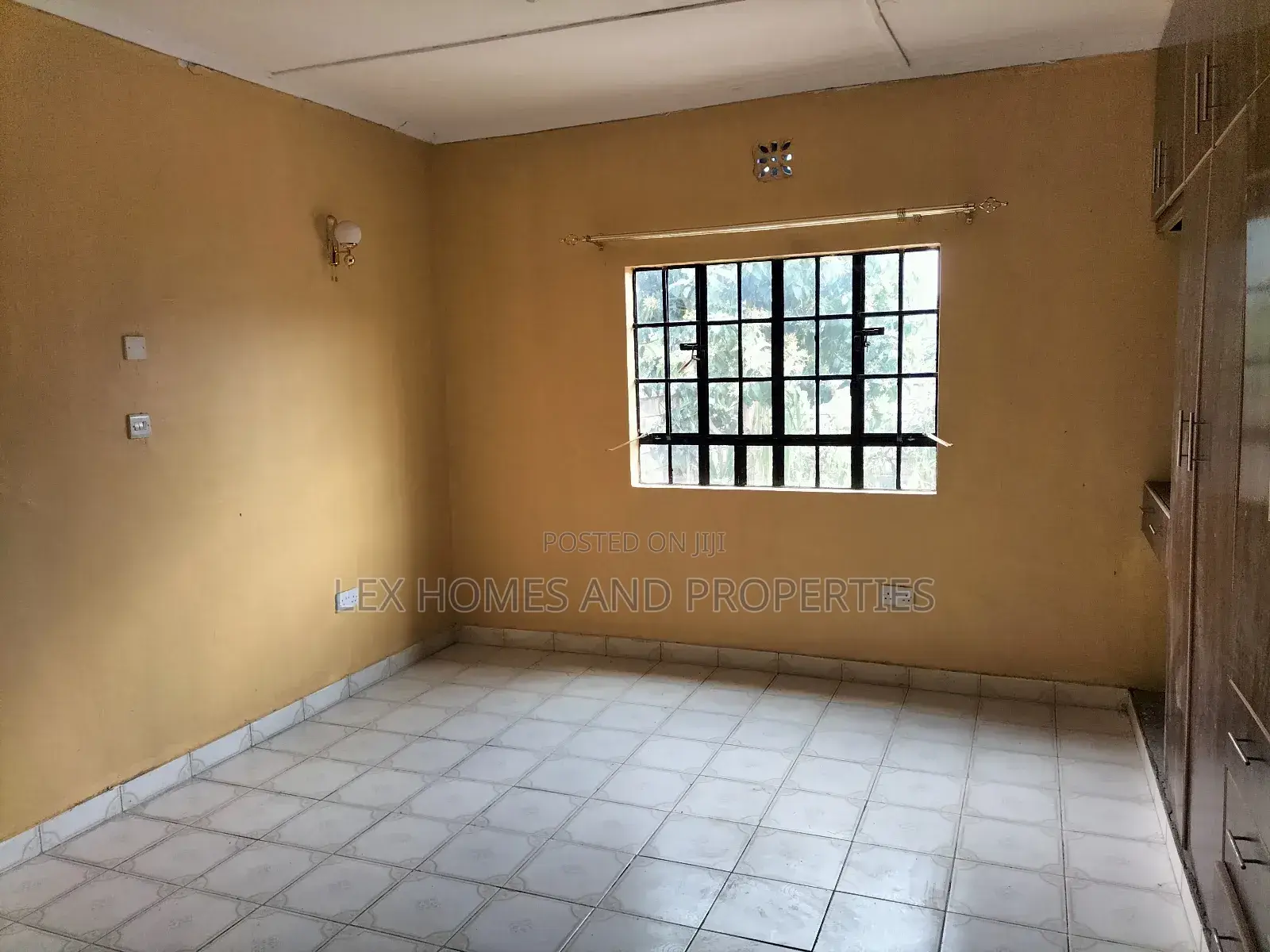 3bdrm Bungalow in Kiserian for sale