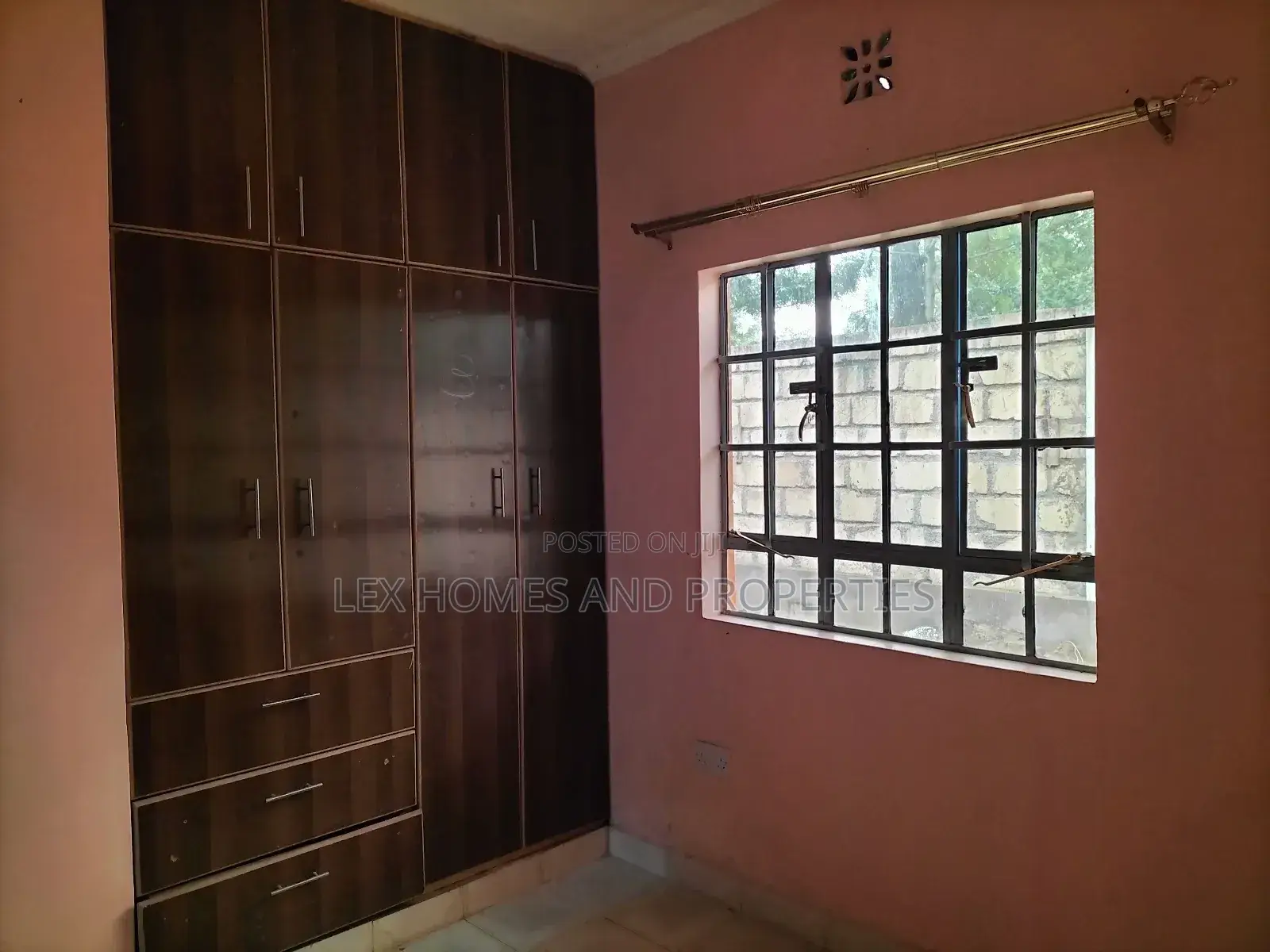 3bdrm Bungalow in Kiserian for sale