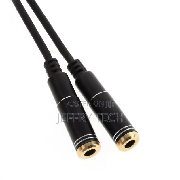 Male to Two Female 30cm Audio Splitter Cable - Black