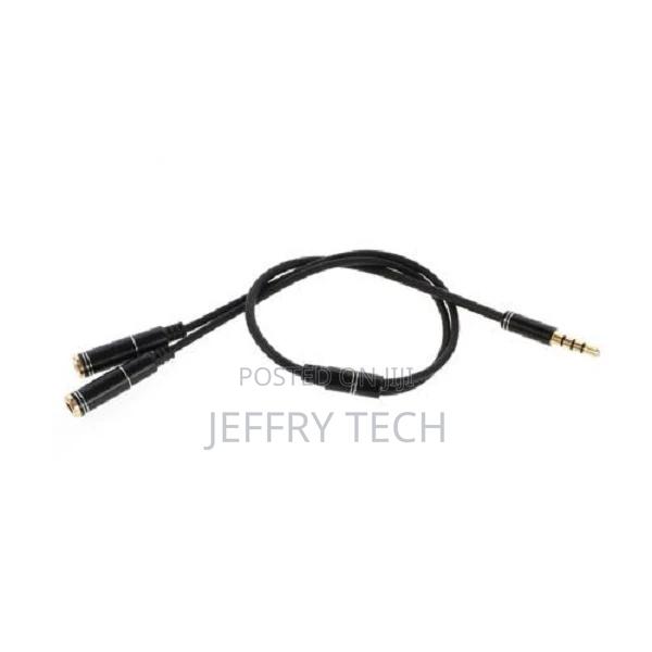 Male to Two Female 30cm Audio Splitter Cable - Black