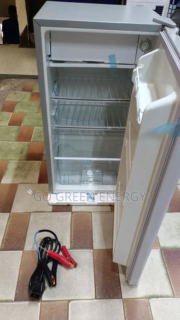 DC Premier Solar Refrigerator - thumbnail 4
