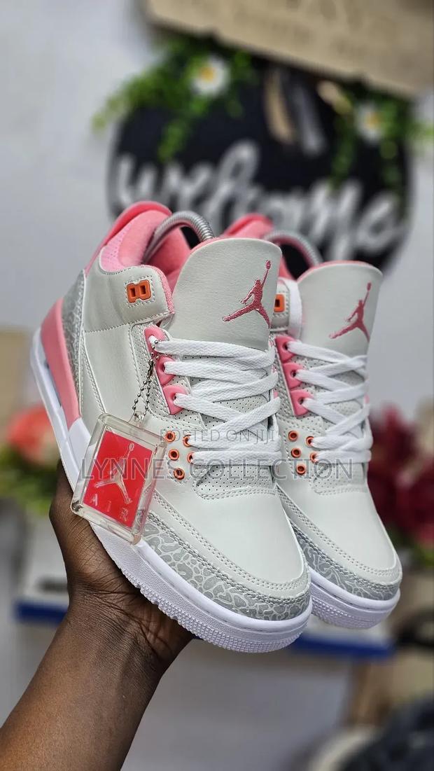 Air Jordan 3 for Ladies