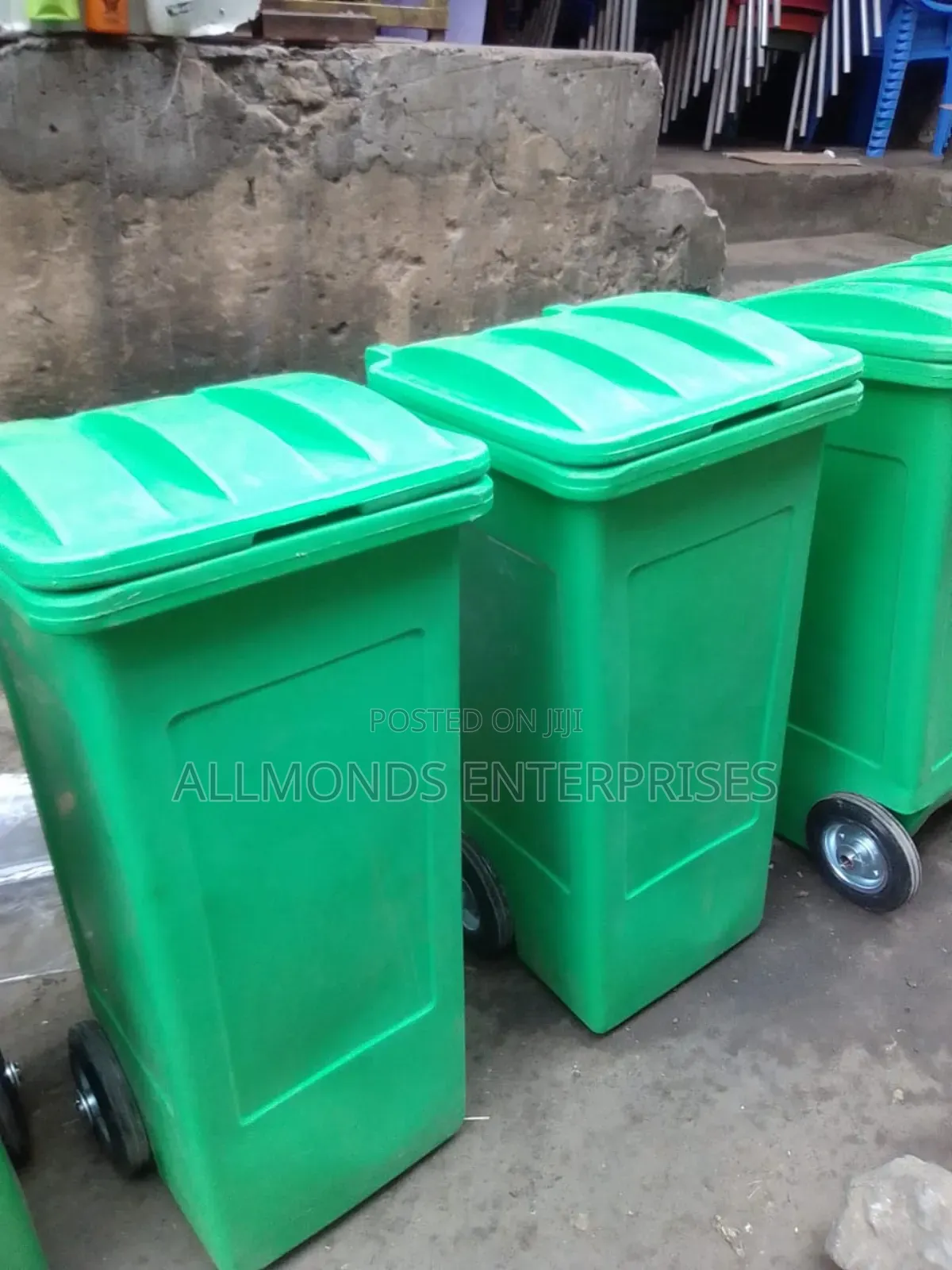 Garbage Bin 120 Litres With Wheels