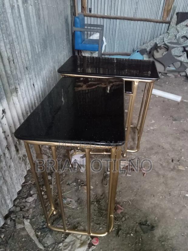 Black Nail Tables - main view