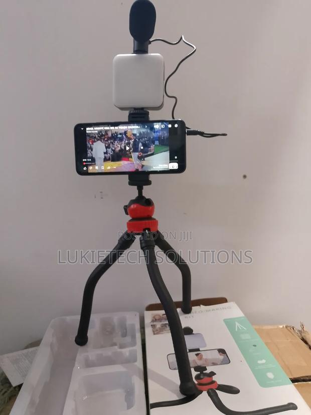 Amazing Video Making Kit, Flexible Tripod - main view