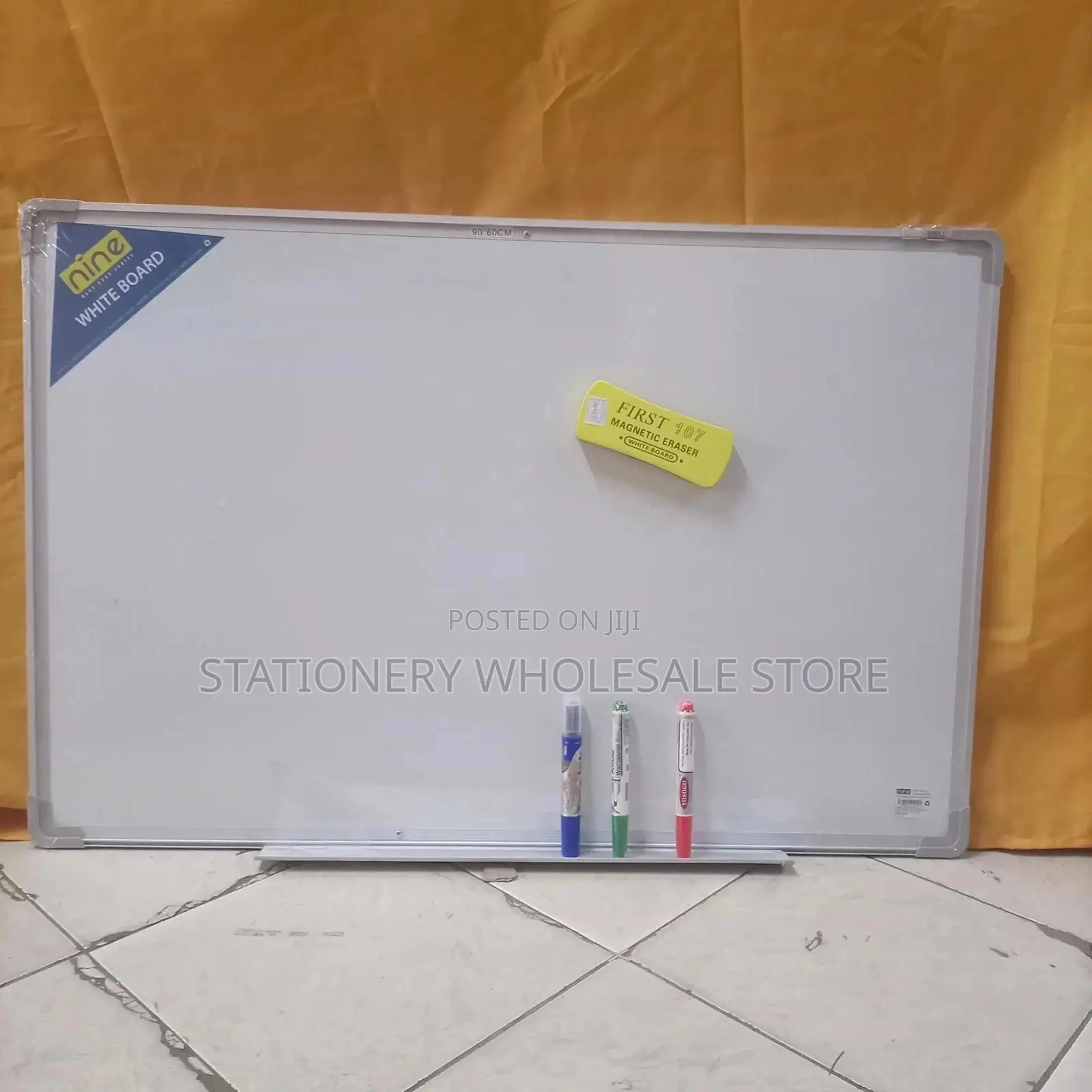 Whiteboard – White Board for Schools/Colleges 0.6m X 0.9m