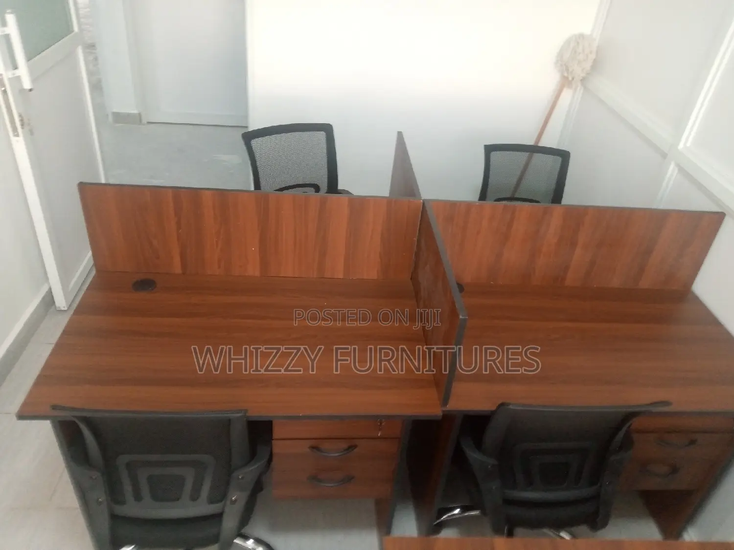 Four Way Working Station