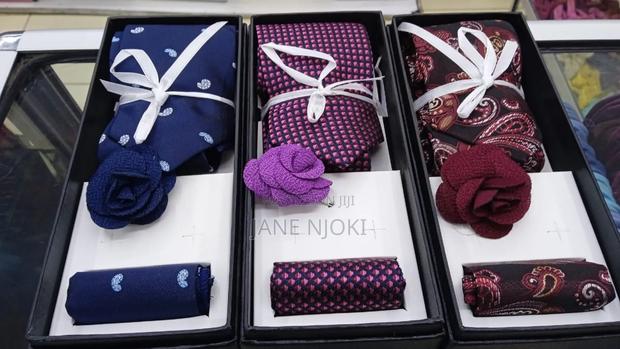 Tie Packed