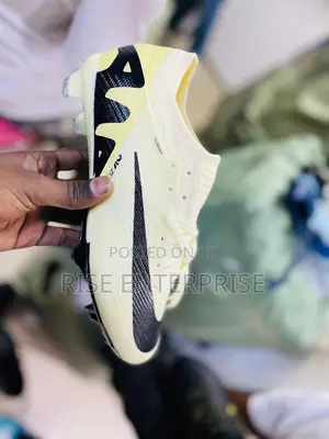 Nike Airzoom Football Boots
