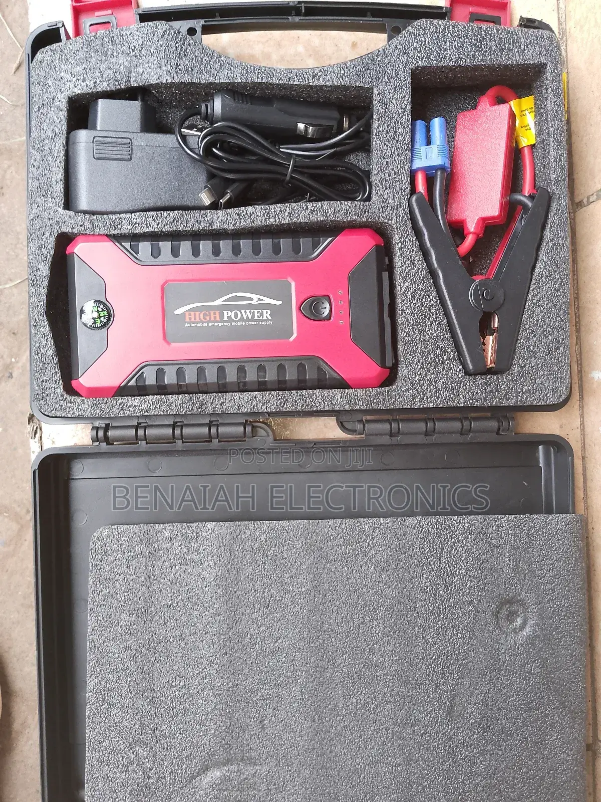 Car Battery Charger.Emergecy Mobile Power Supply
