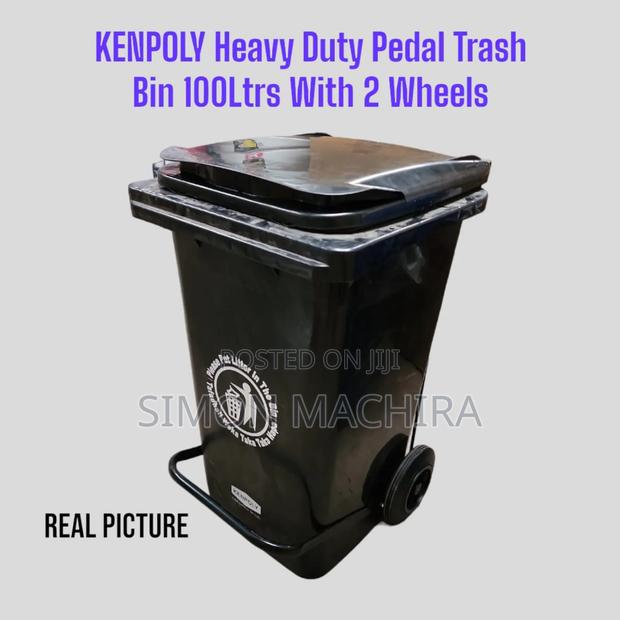 Heavy Duty Pedal Bin With Wheels 100L