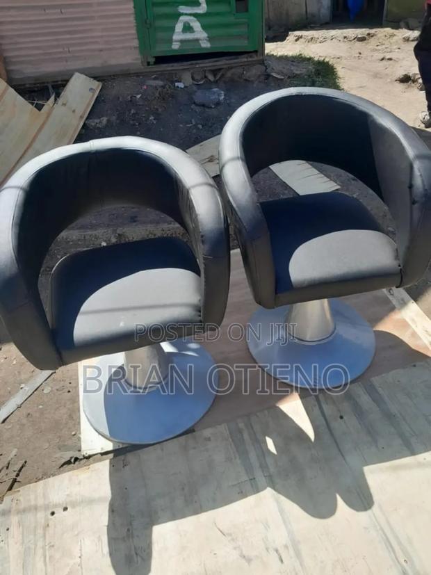 Rotating Simple Styling Seats - main view