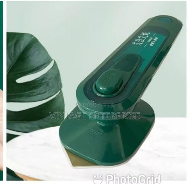 Steam Iron,Mini Handheld Steam Iron - main view