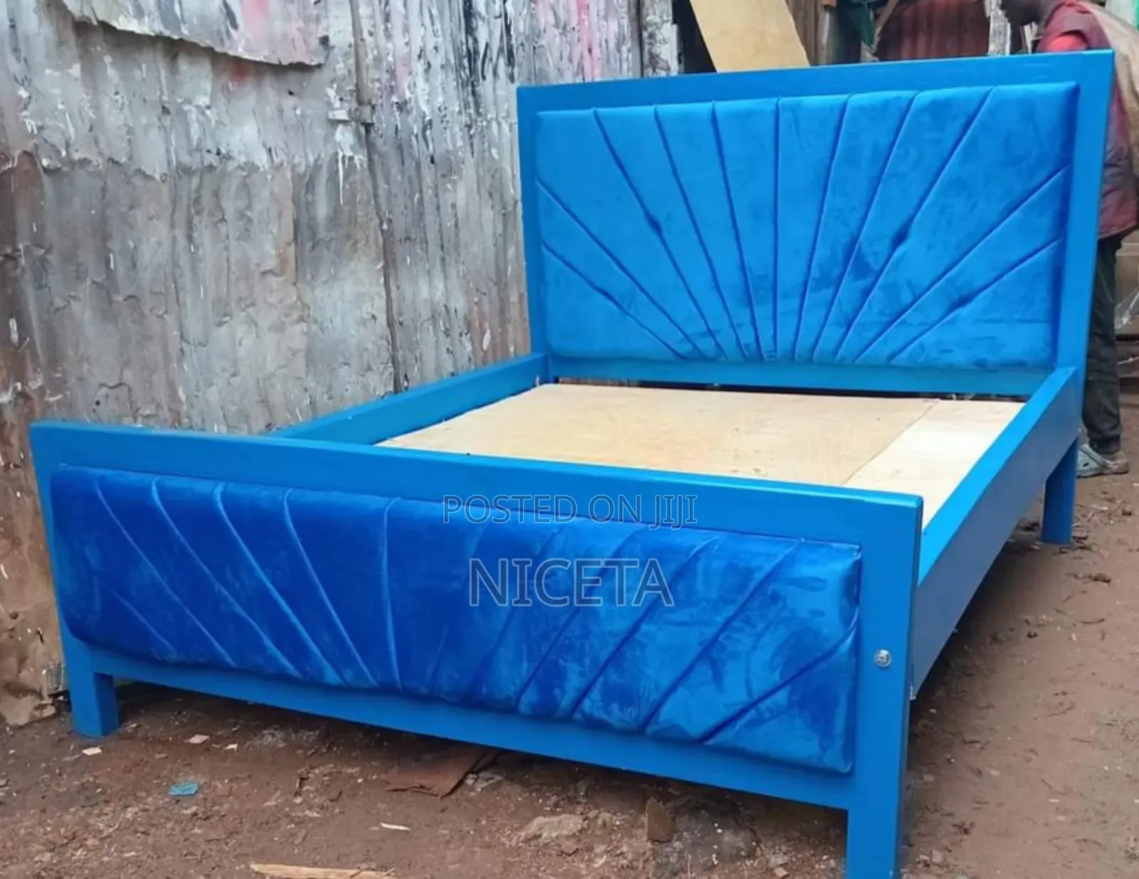 Blue Mocket Bed 5by6