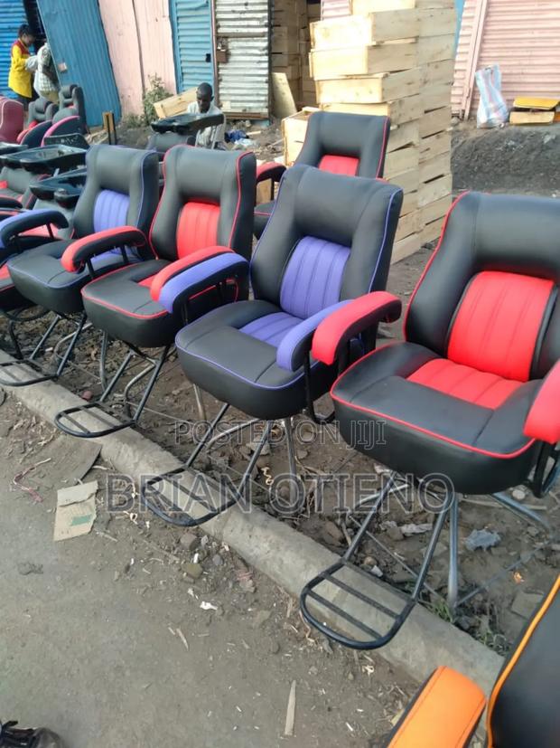 Affordable Kinyozi Seats - main view