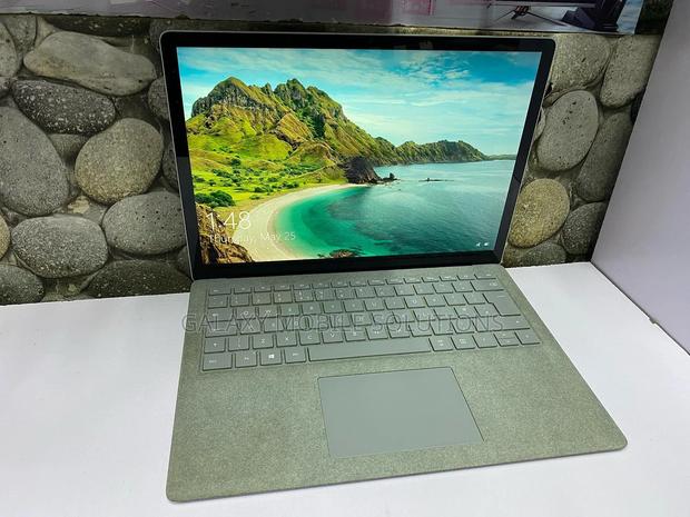 Laptop Microsoft Surface 8GB Intel Core i5 SSD 256GB - thumbnail 3